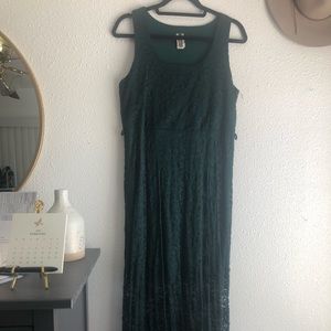 Green lace maxi dress